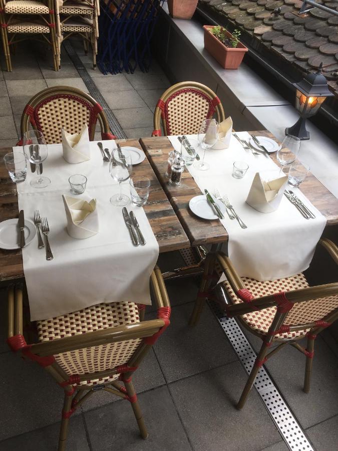 Zunfthaus Zur Rebleuten Τσουρ Εξωτερικό φωτογραφία