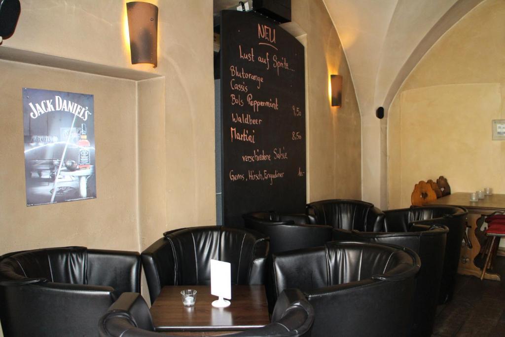 Zunfthaus Zur Rebleuten Τσουρ Εξωτερικό φωτογραφία