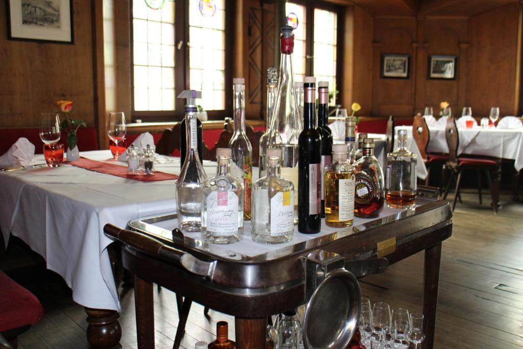 Zunfthaus Zur Rebleuten Τσουρ Εξωτερικό φωτογραφία
