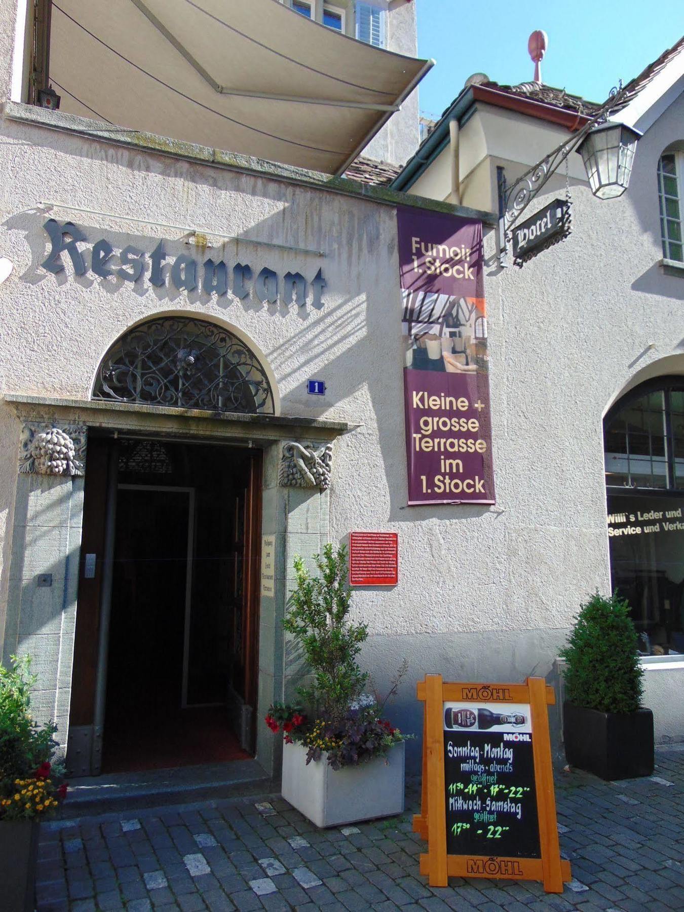 Zunfthaus Zur Rebleuten Τσουρ Εξωτερικό φωτογραφία